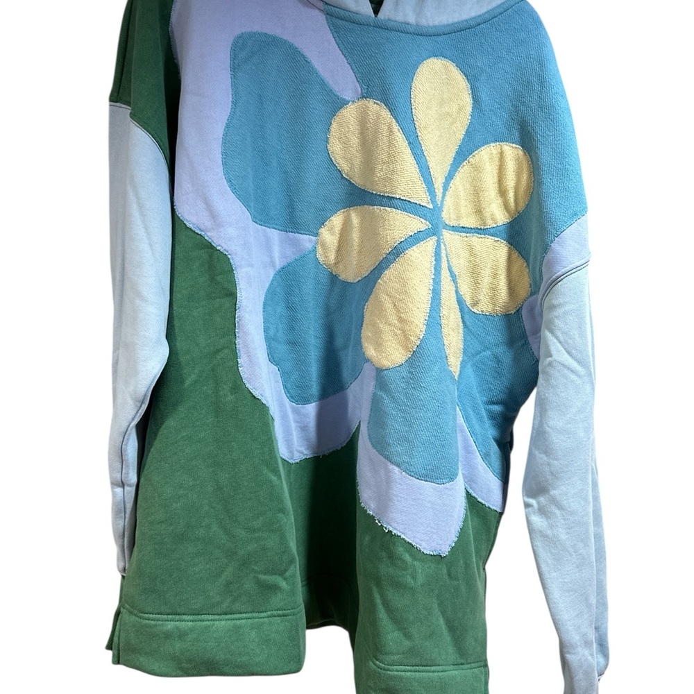 We The Free Green and Blue Floral Sweater - Picture 7 of 9